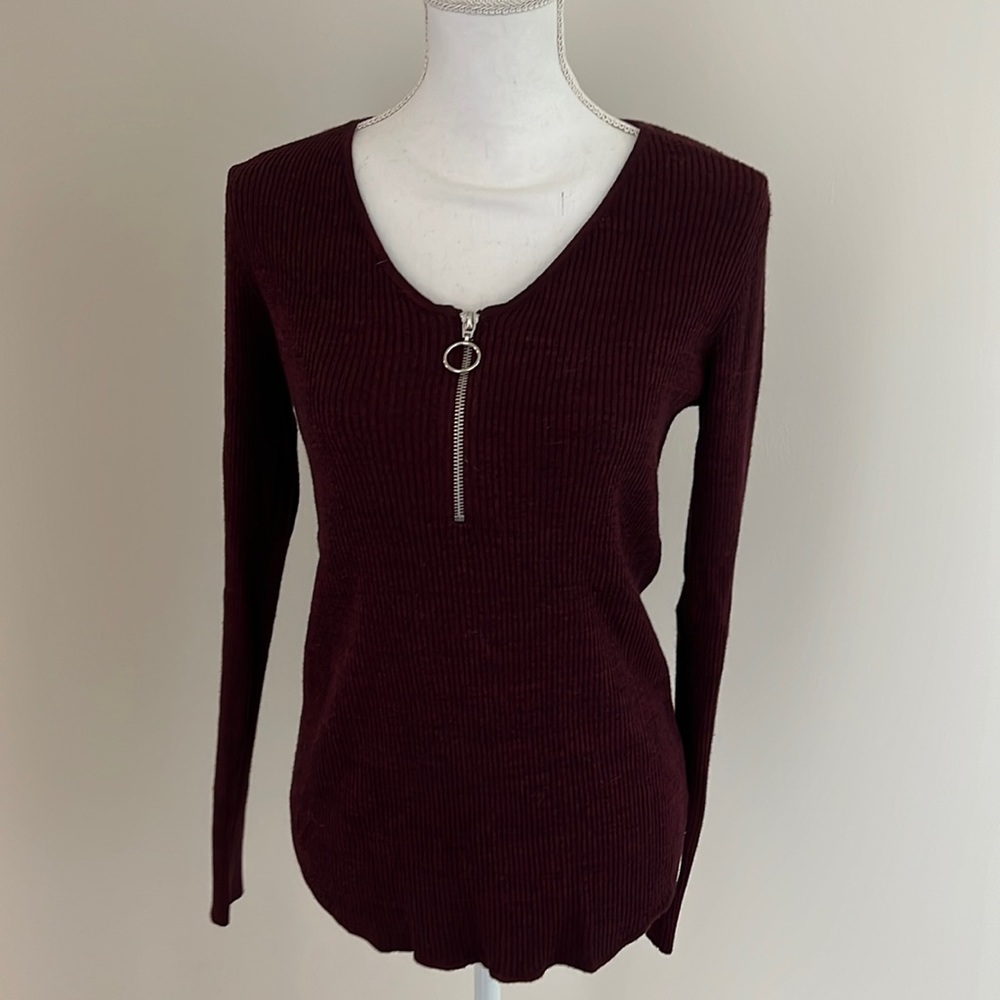 Ribbed long sleeve partial zipper top